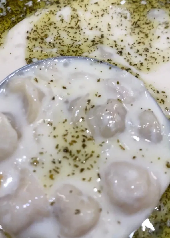 Hatay Şiş Börek Çorbası