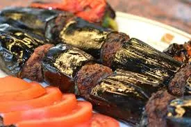 Urfa (Şanlıurfa) Patlıcanlı Kebabı