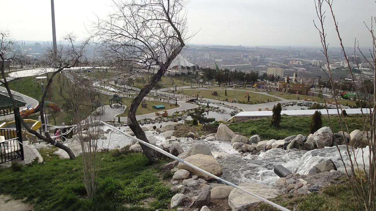 50. Yıl Parkı & Seyir Terası (Bayrak Tepesi) - Ankara Çankaya