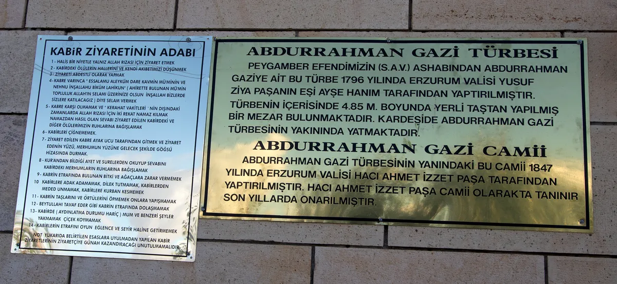 Abdurrahman Gazi Türbesi ve Külliyesi (Samandıra)