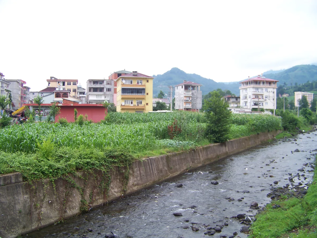 Albaş Tarihi Taş Kemer Köprüsü