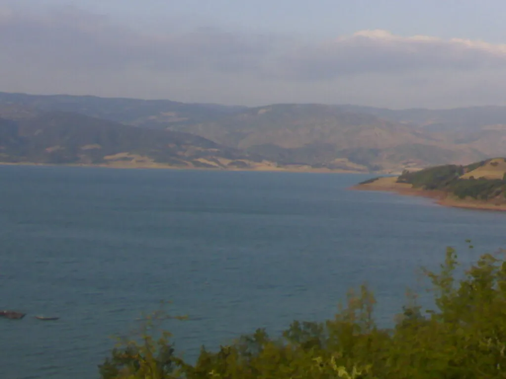 Almus Barajı Tekne İskelesi ve Seyir Burnu - Tokat Almus