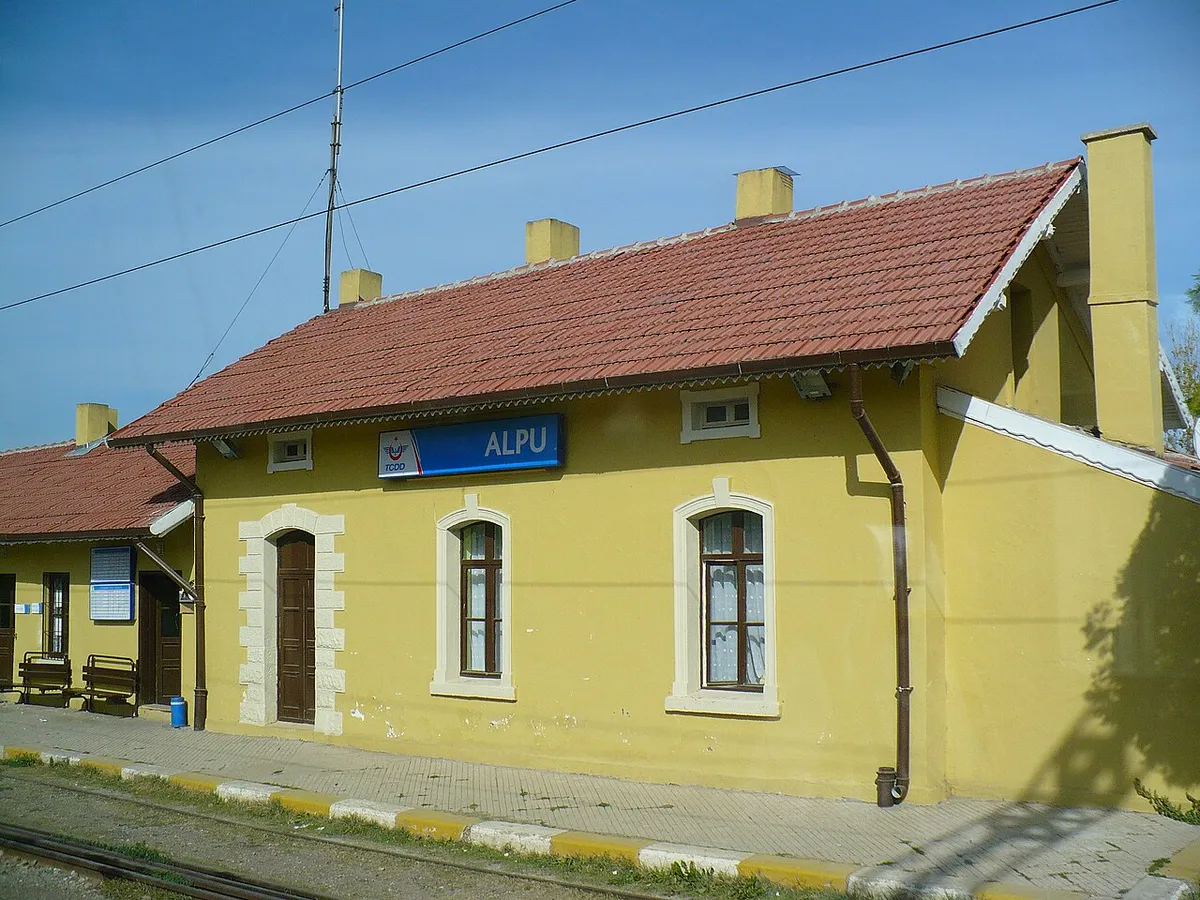 Alpu Garı (Tarihi Tren İstasyonu)