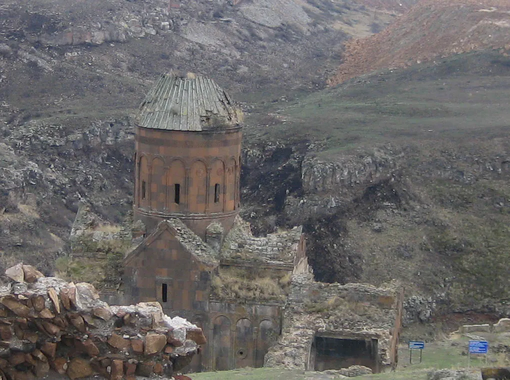 Ani Tarihi Tigran Honents (Resimli) Kilisesi - Kars Merkez