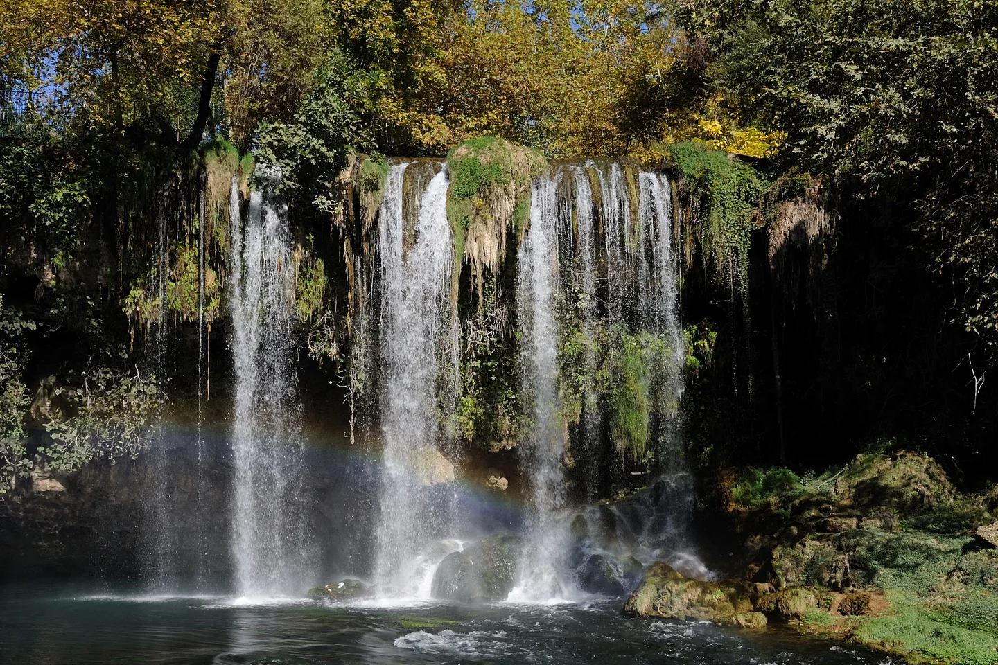 Antalya Dokuma Sanat Sokağı ve Zanaat Atölyeleri