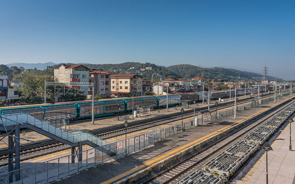 Arifiye Tarihi Tren İstasyonu
