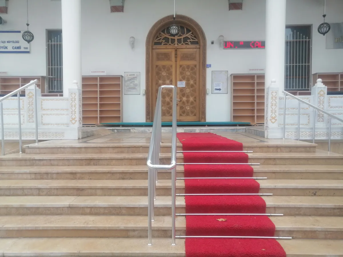 Trabzon Arsin'de Adrenalin ve Doğa: Yamaç Paraşütü ve Çevre Rotaları Rehberi