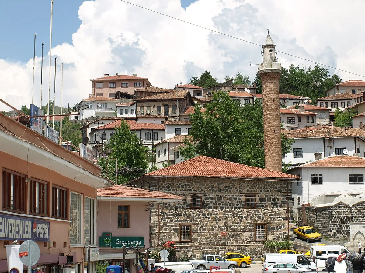 Ayaş'ta 2026 En İyi Manzara ve Seyir Noktaları: Panoramik Seyir Terasları (Ankara Gezi Rehberi)