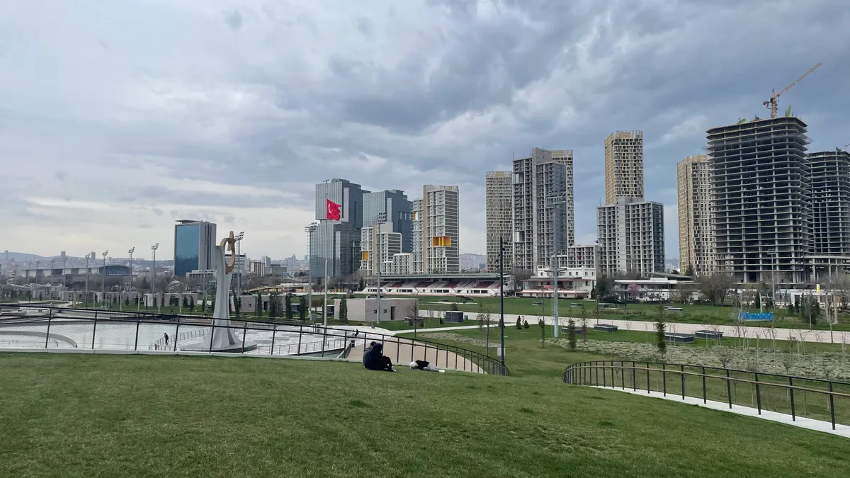 Başkent Millet Bahçesi (AKM Alanı) - Ankara Altındağ