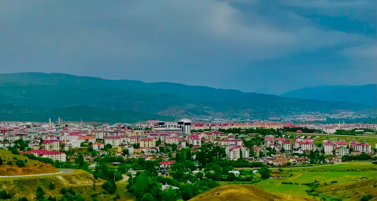 Bingöl Kent Meydanı & Tarihi Hacı Hıdır Camii