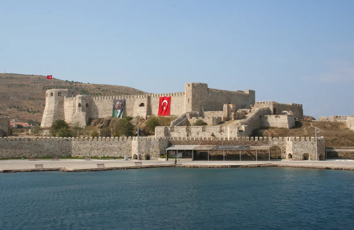 Bozcaada Kalesi (Tenedos Kalesi - M.S. 1455 Fatih Sultan Mehmed & Venedik Mirası) - Çanakkale Bozcaada