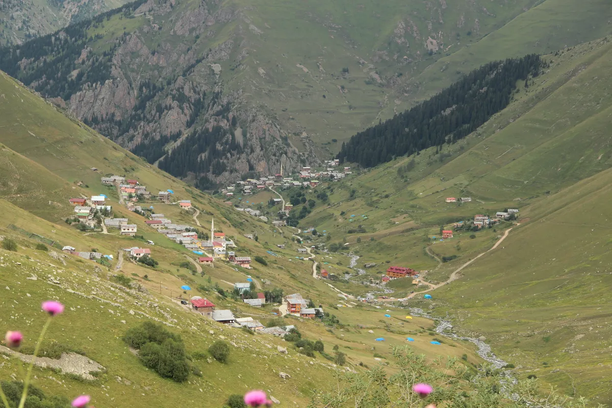 Demirkapı (Haldizen) Yaylası