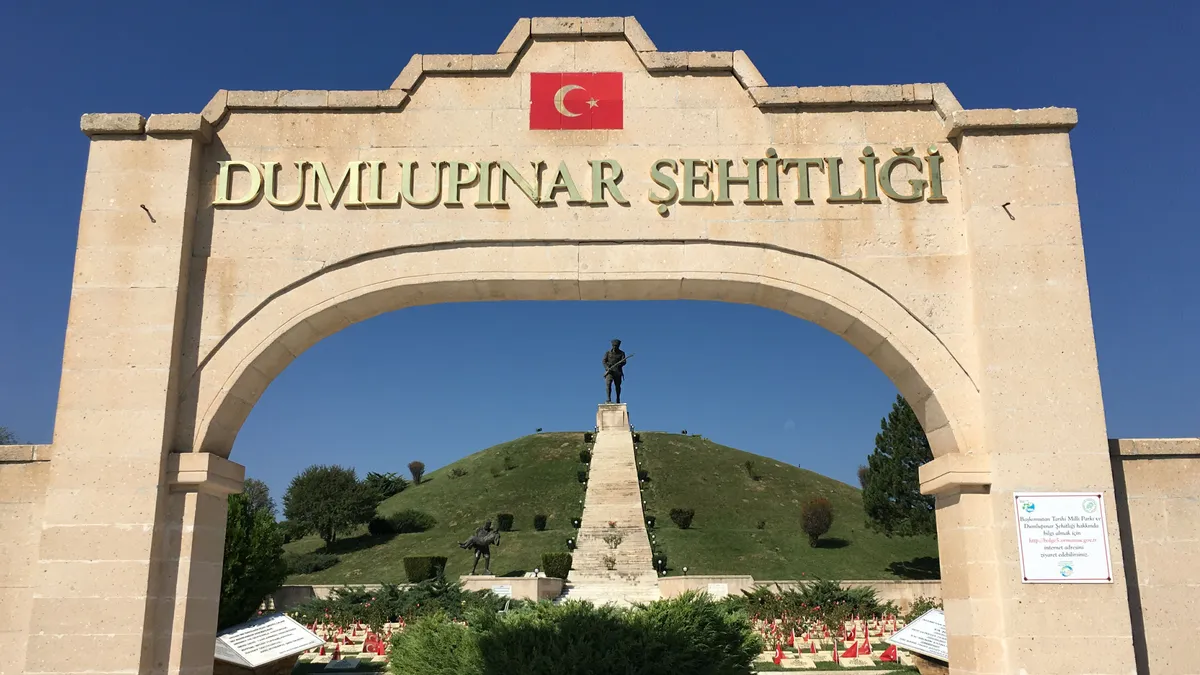 Dumlupınar Kurtuluş Parkı ve Anıt Rölyefleri - Kütahya Dumlupınar