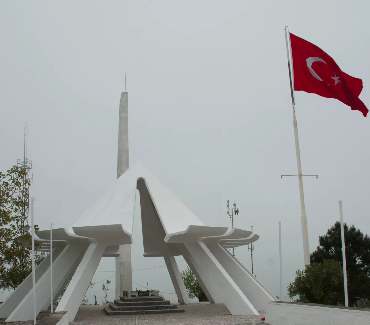 Durhasan Koca Türbesi (Tekke)