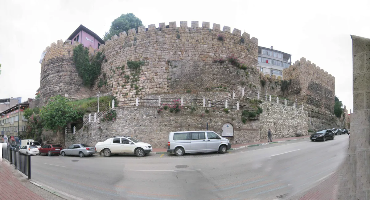 Erzurum Uzundere'nin Doğal Harikası: Tortum Şelalesi ve Çevresi