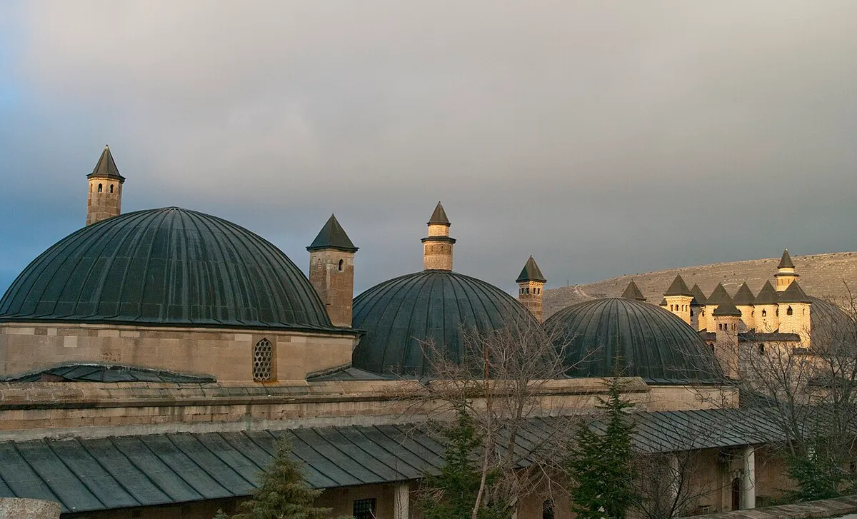 Himmet Baba Türbesi