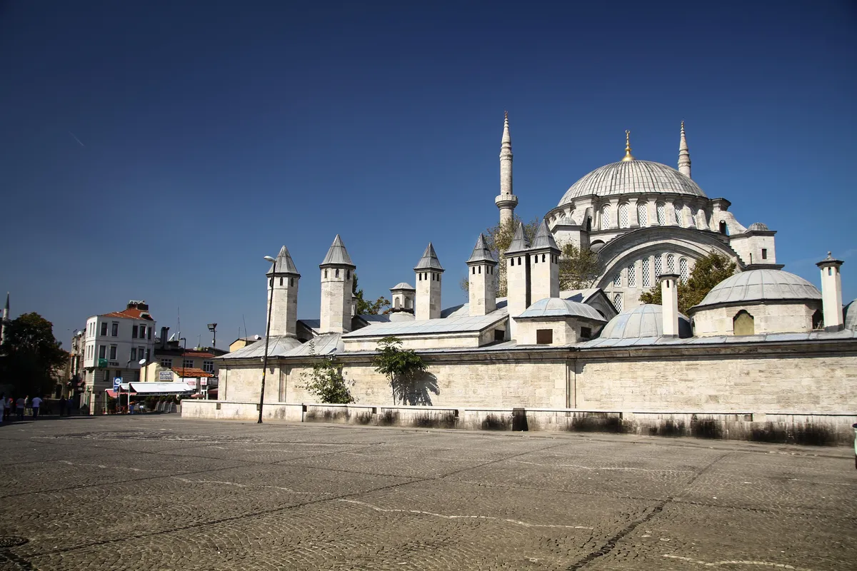 Nuruosmaniye Camii ve Külliyesi - İstanbul Fatih