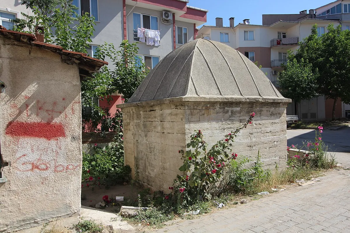 Feyzullah Efendi Tarihi Çeşmesi ve Parkı