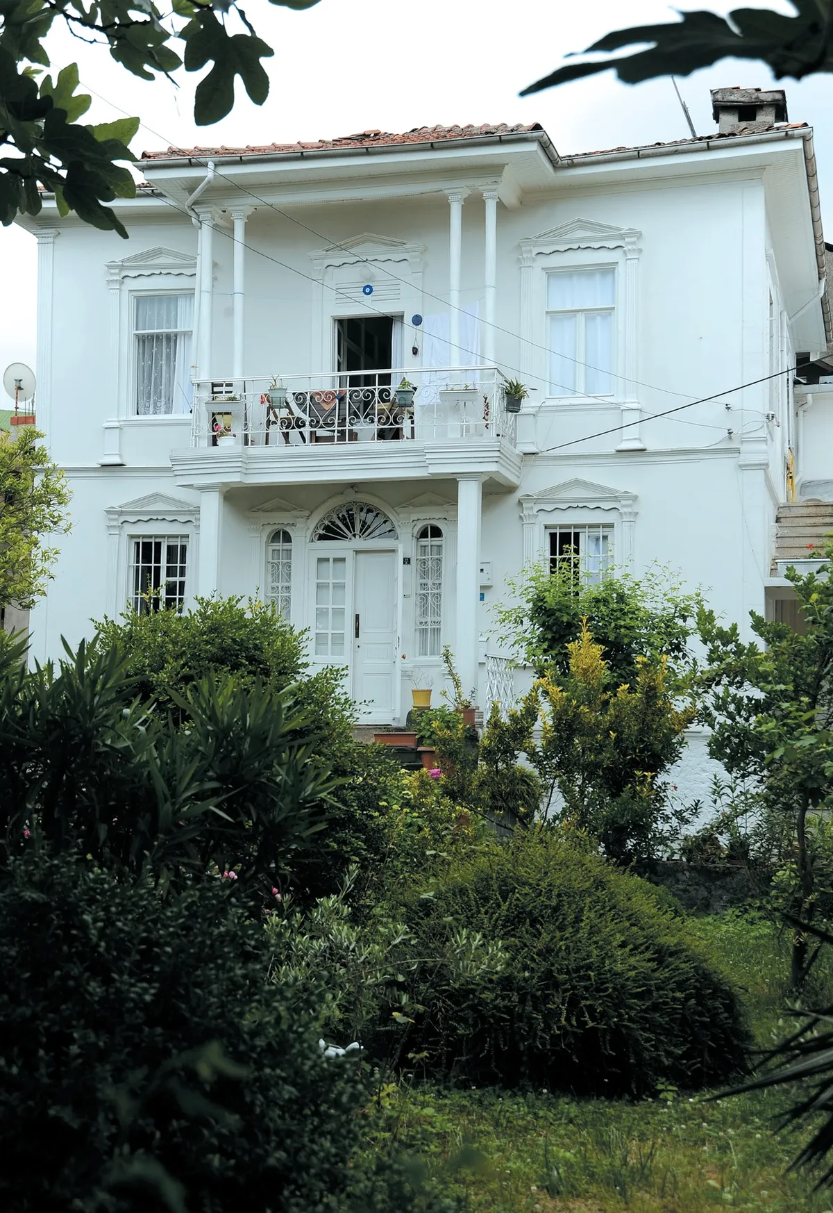 Tarihi Zeytinlik Mahallesi Kentsel Sit Alanı ve İtalyan Taş Konakları