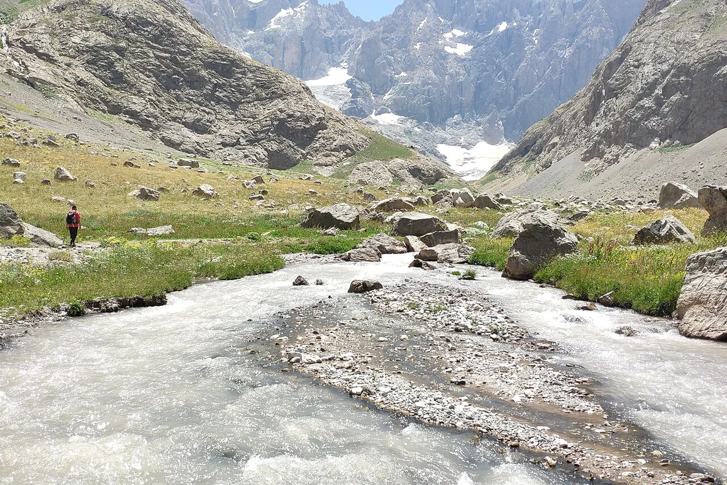 Hacıbey Çayı ve Kanyon Vadisi Doğa Koridoru (Zümrüt Akarsu)