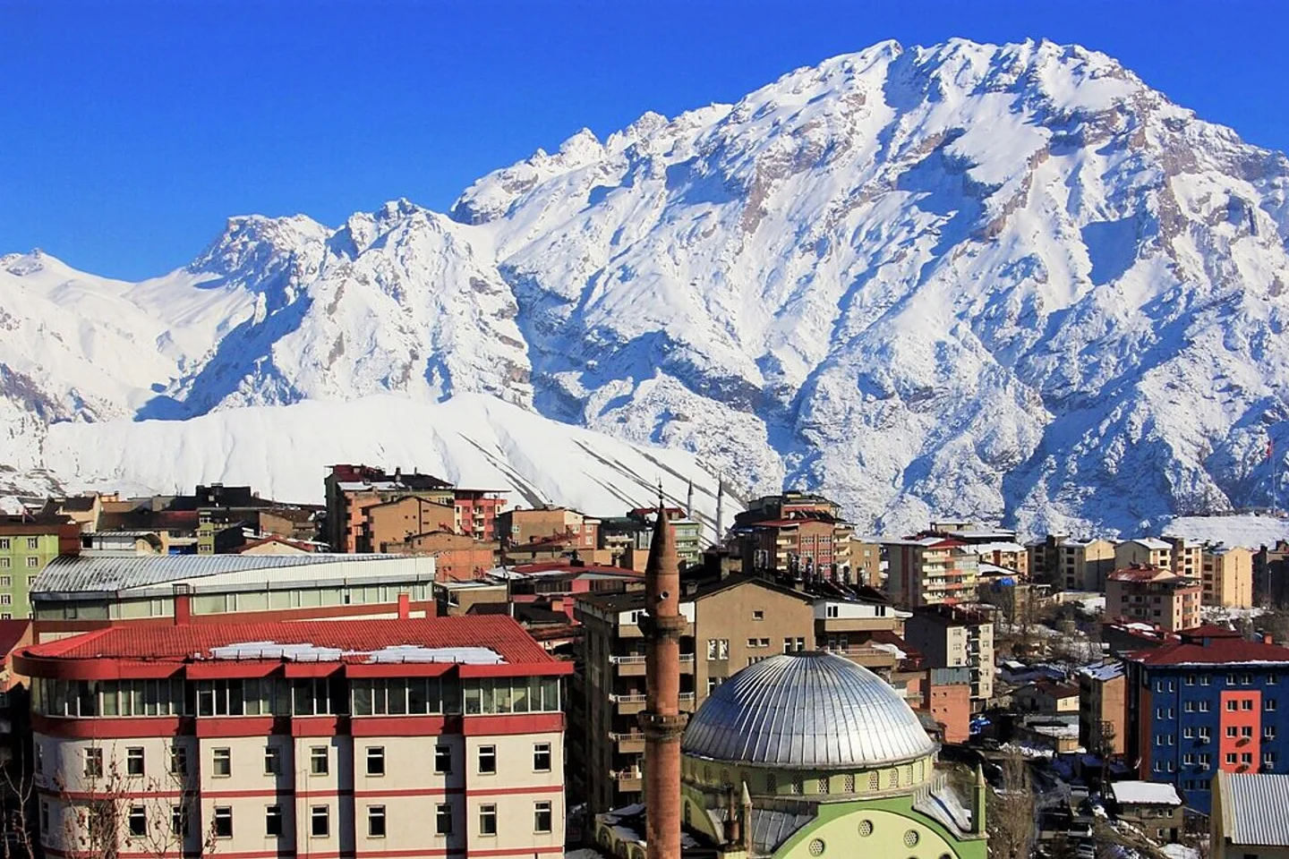 Hakkari Life Shopping Center