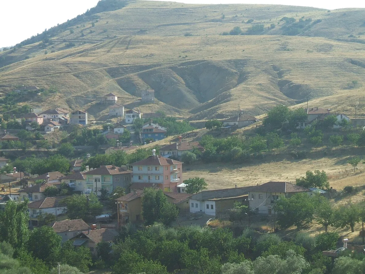 Hasançelebi Ilıca Göleti ve Mesire Alanı (Hekimhan)