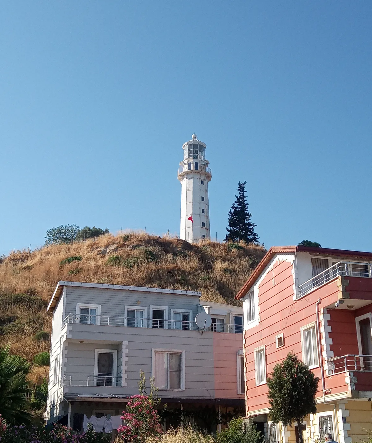 Hoşköy (Hora) Balıkçı Barınağı ve Sahil Parkuru