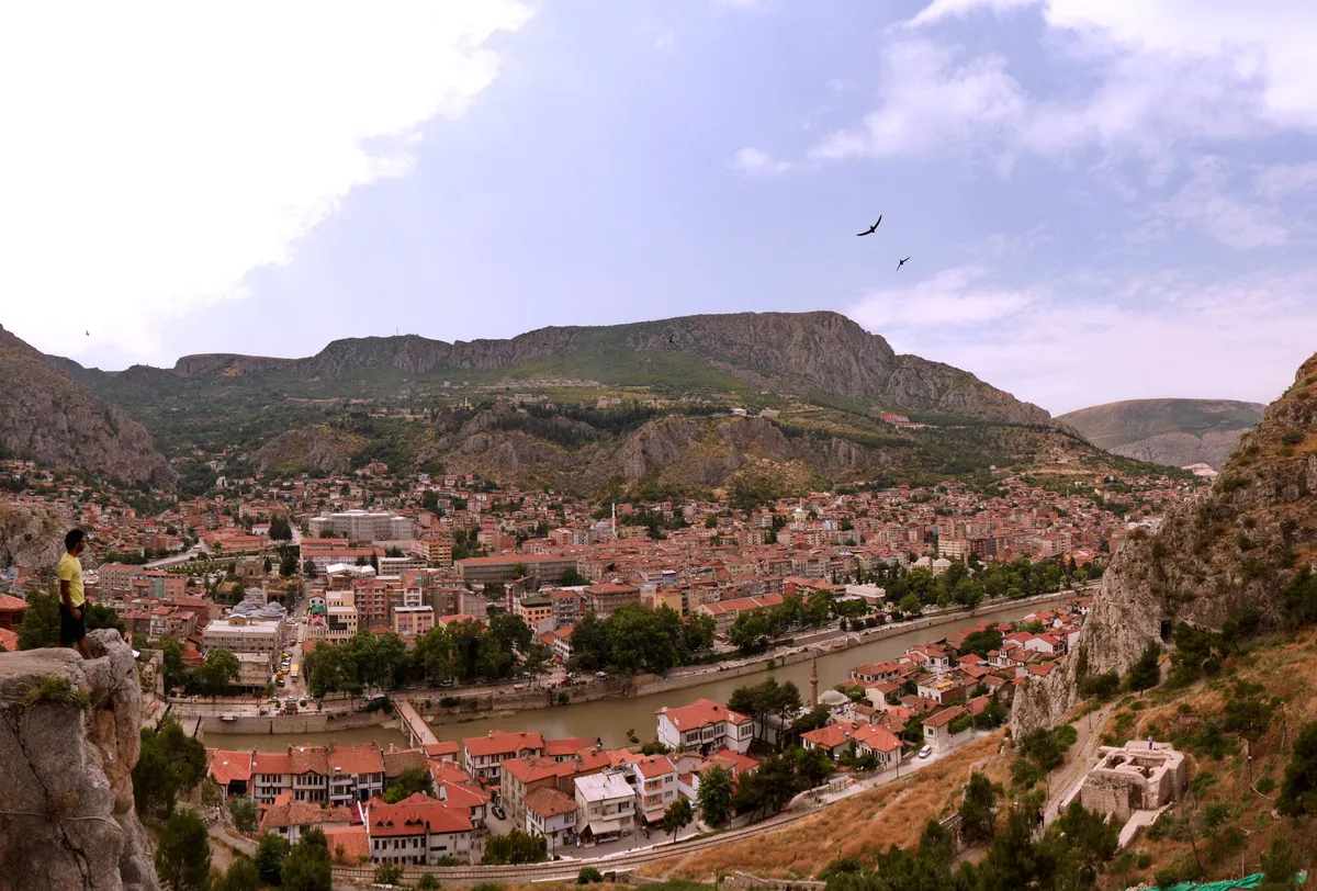 İlişi (Yuvacık) Koyu ve Tarihi Balıkçı Limanı - Kastamonu Bozkurt