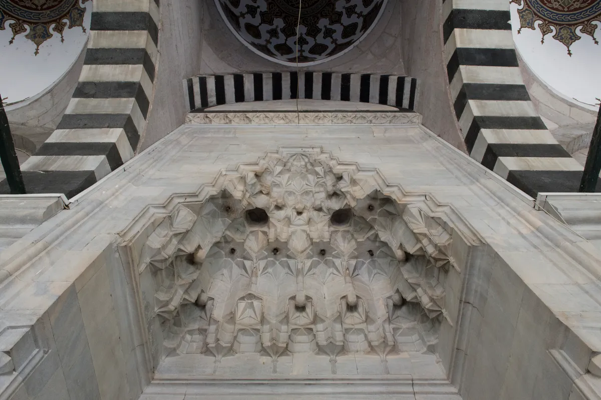 İslampaşa Tarihi Kurşunlu Camii