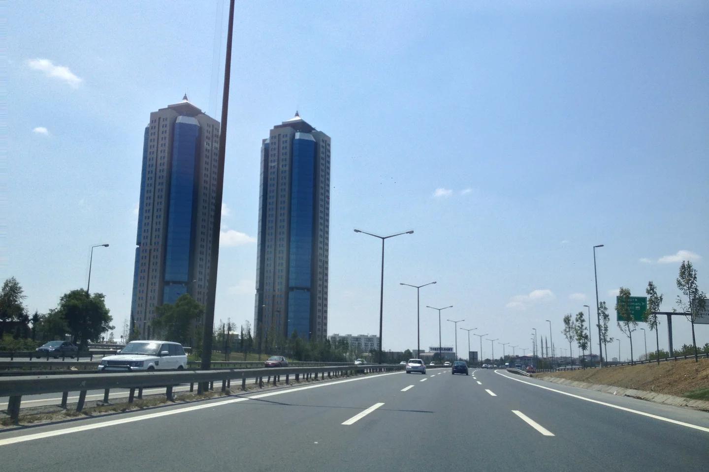 Tarihi Esenler Dörtyol Meydanı ve Menderes Parkı Kültür Aksı - İstanbul Esenler