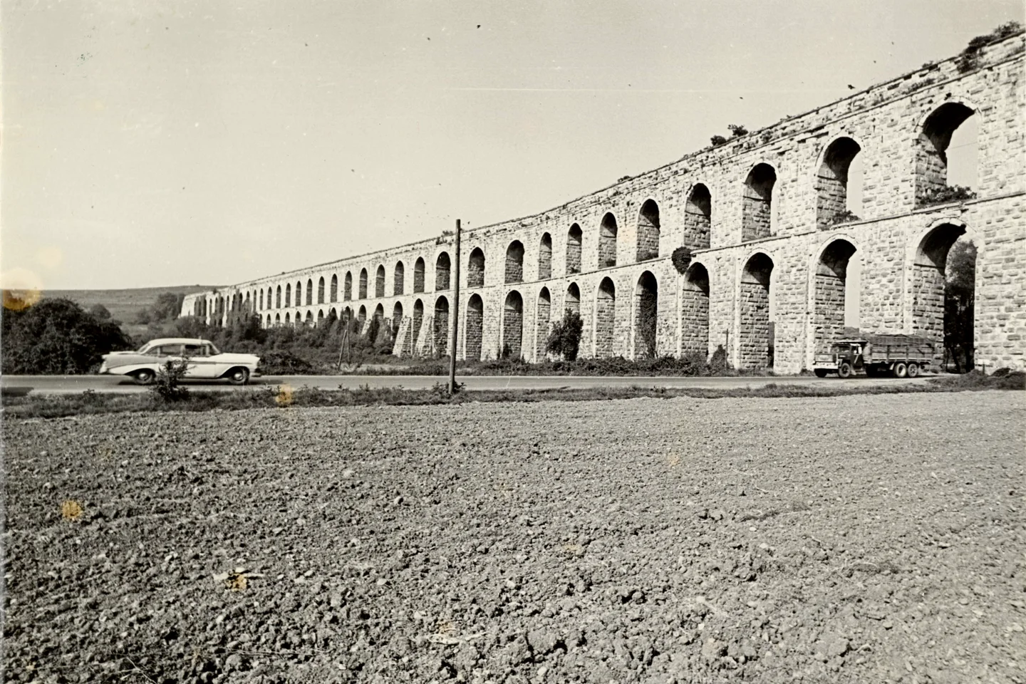İstanbul Sultangazi'de EN İYİ Antik Kentler ve Ören Yerleri Nerede? (2026 Arkeoloji Rehberi)