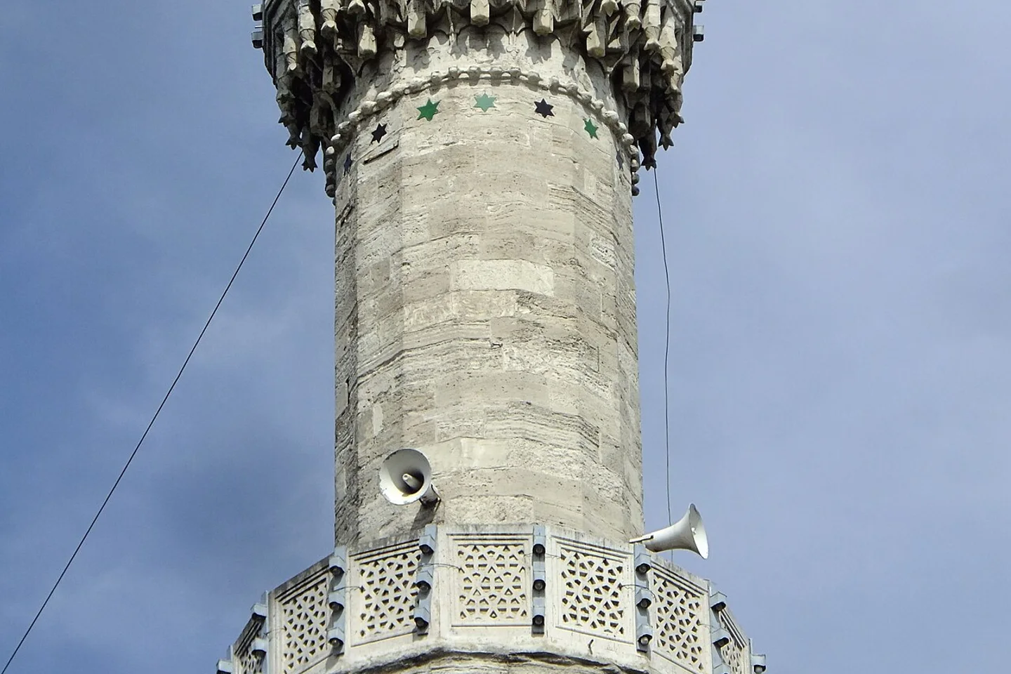 Esenler Dörtyol Meydanı ve Yürüyüş Caddesi - İstanbul Esenler