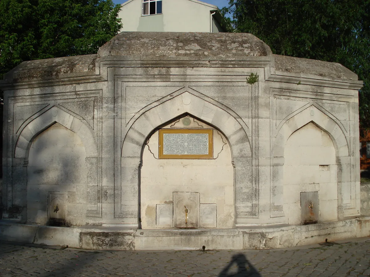 Kanuni Sultan Süleyman Çeşmesi (1566)