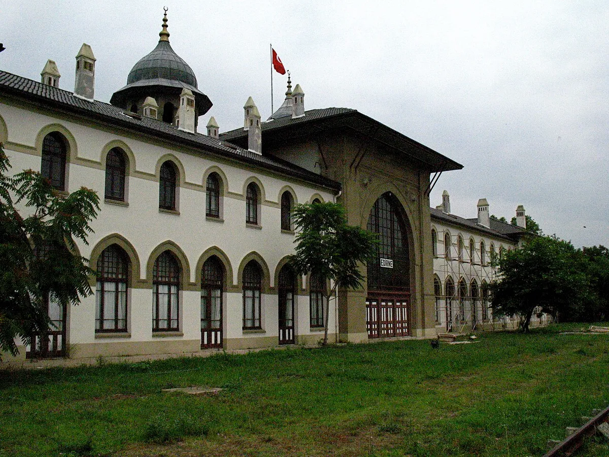Edirne Merkez'den Serin Bir Kaçış: Trakya'nın Gizli Plajları ve Koyları