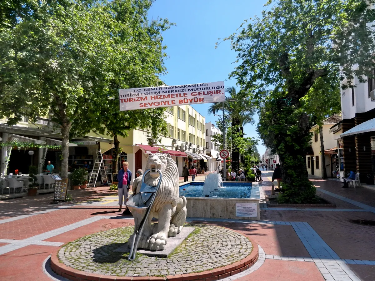 Burdur Kemer'de Festivaller ve Etkinlikler: Yayla Şenliklerinden Doğa Keşiflerine