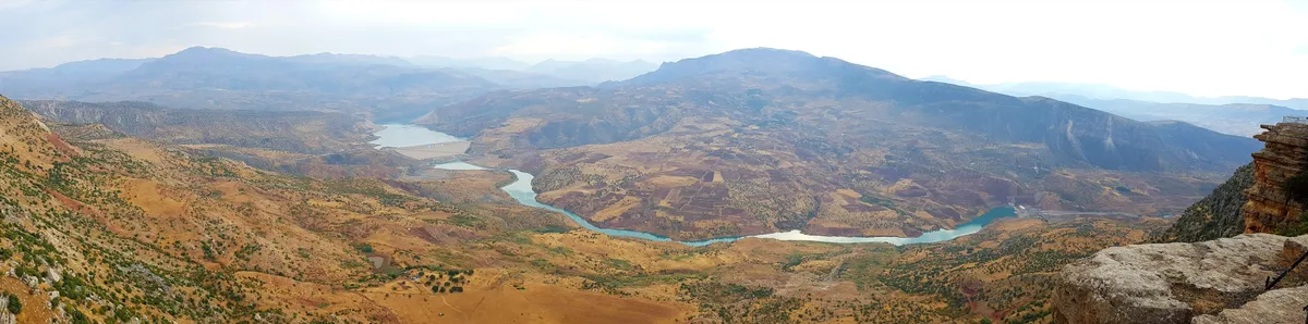 Beşiri'de 2026 Yılının En Güzel Plajları, Masmavi Koyları ve Yüzme Noktaları (Batman Gezi Rehberi)
