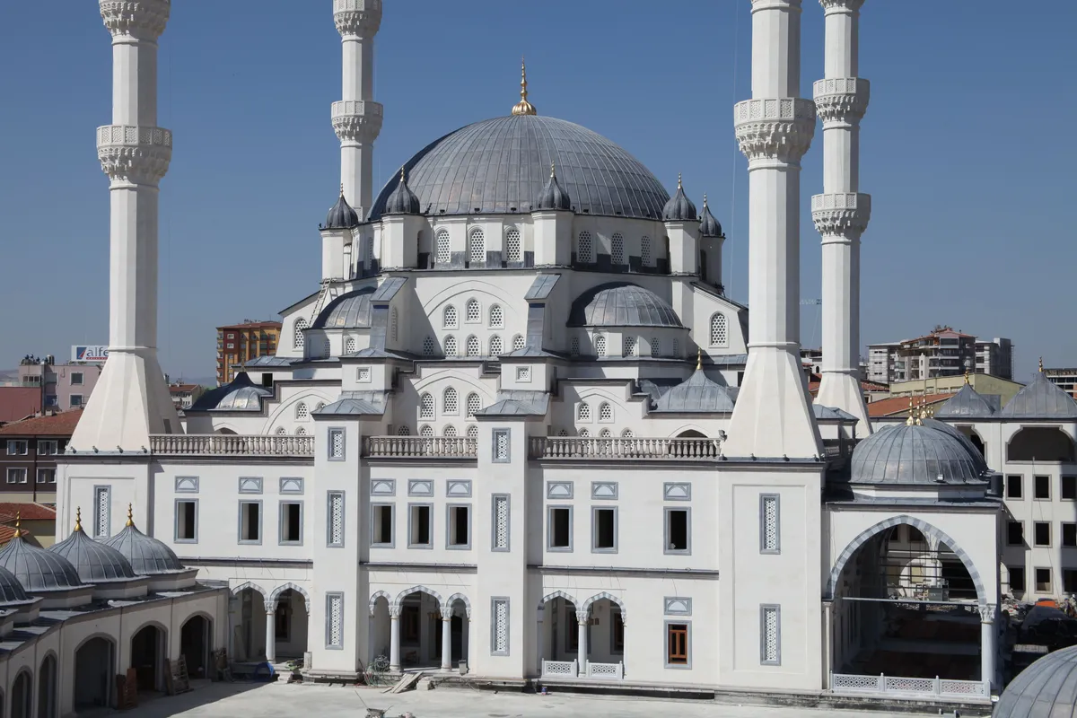 Kırıkkale Nur Camii ve Külliyesi - Kırıkkale Merkez
