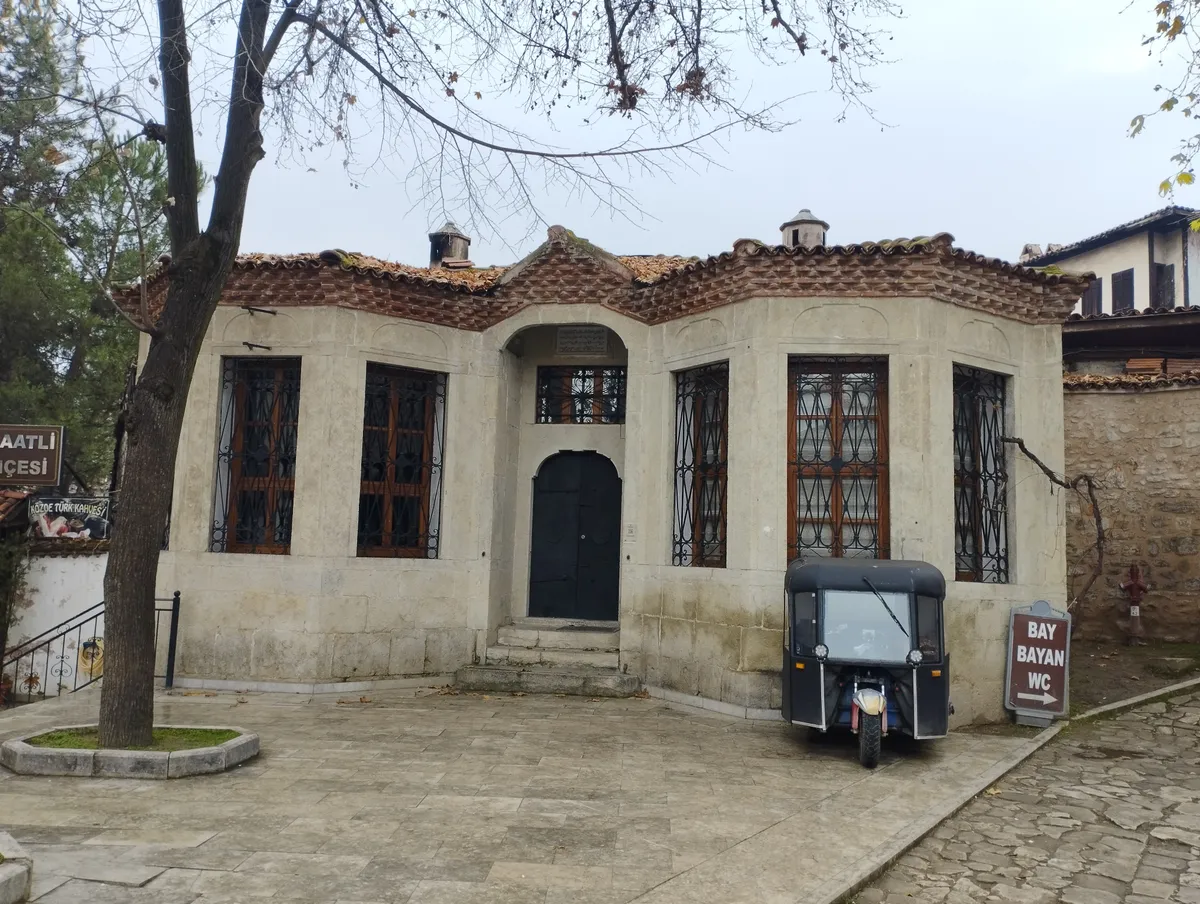 Köprülü Mehmet Paşa Camii (1660)