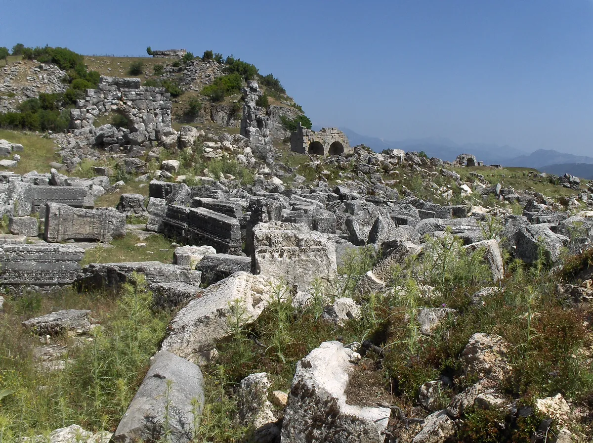 Burdur Bucak'ta EN İYİ Antik Kentler ve Ören Yerleri Nerede? (2026 Arkeoloji Rehberi)