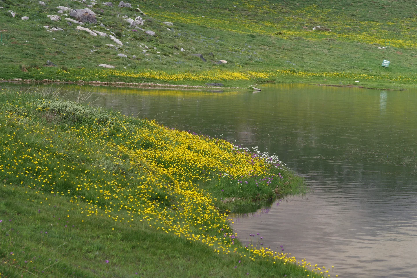 Bolkar Dağları Karagöl Buzul Gölü ve Zirve Yolu