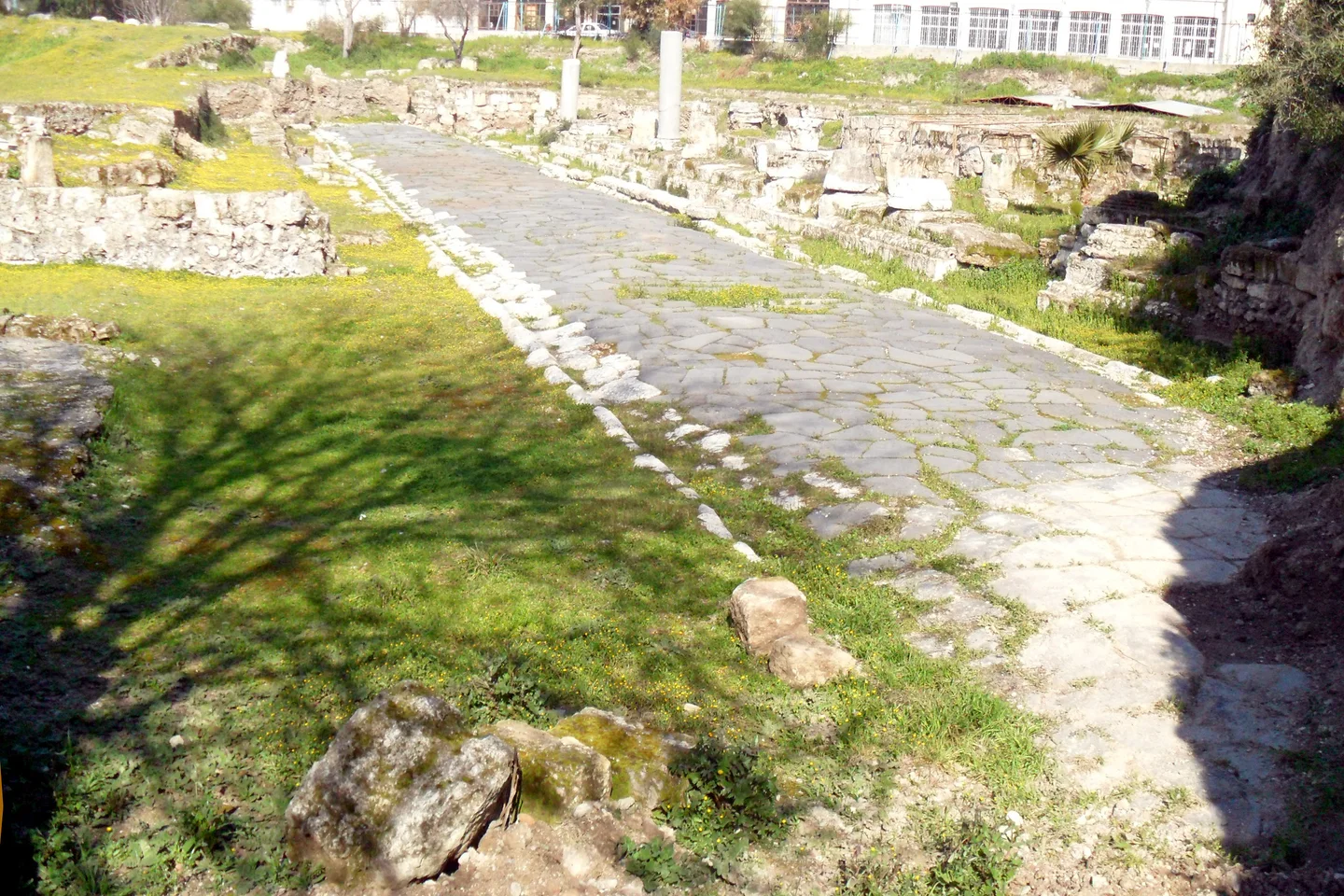 Tarsus Roma Sütunlu Caddesi (Tarihi Antik Cadde ve Kanalizasyon Sistemi)
