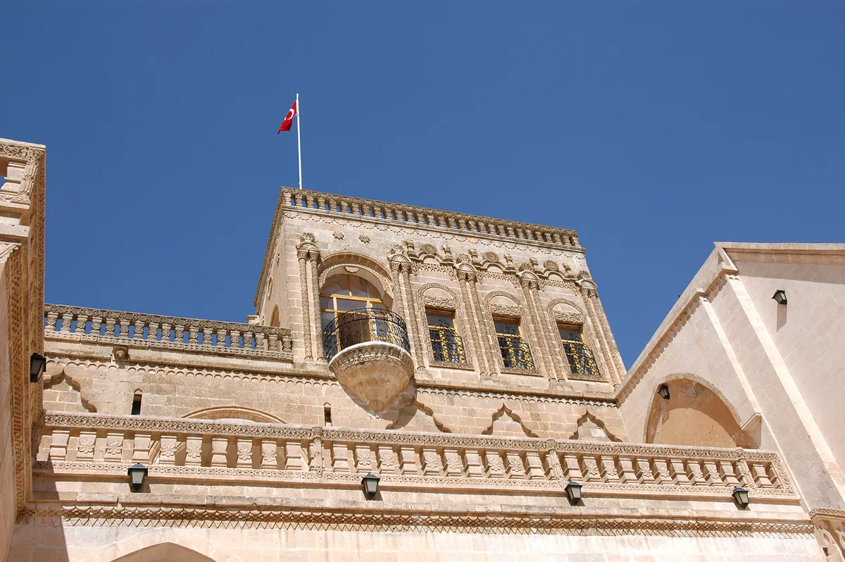 Midyat Tarihi Konukevi (Sıla Konağı - Anıtsal Taş Konak)