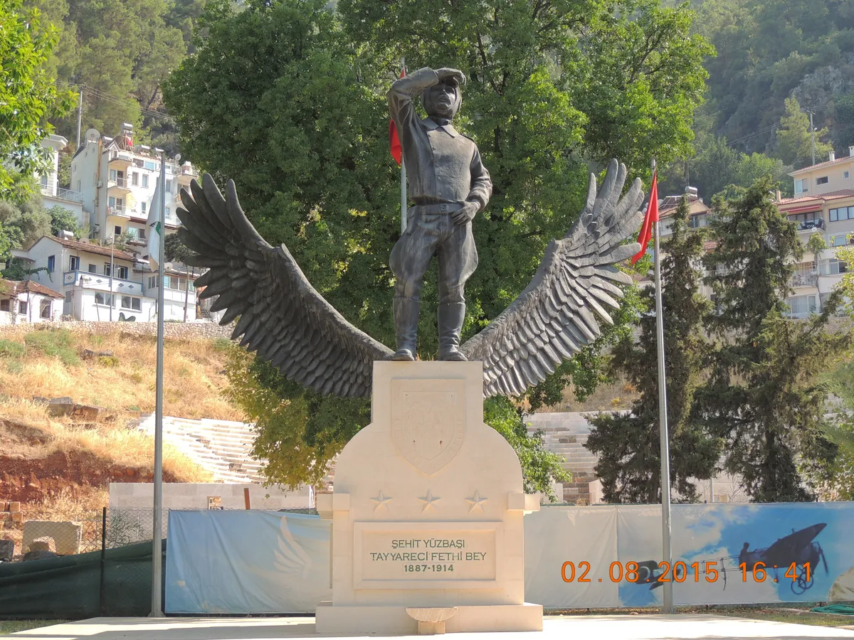 Muğla Şehitler Anıtı ve Parkı - Muğla Menteşe