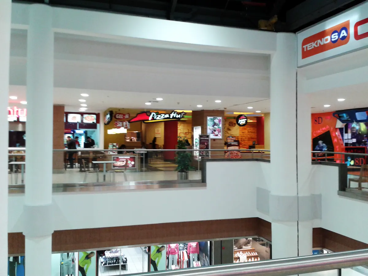 Olivium Outlet Center