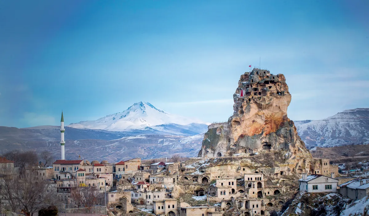 Ortahisar Kalesi ve Seyir Terası
