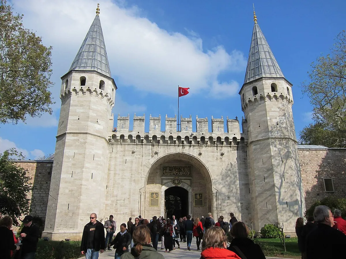 Ortaköy Tarihi Ahşap Mimarisi ve Serenderleri