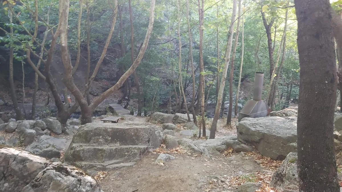 Sadağı Kanyonu Tabiat Parkı & Roma Kaya Hamamı (Kaya Duvarları & Ahşap Yürüyüş Yolu) - Bursa Orhaneli