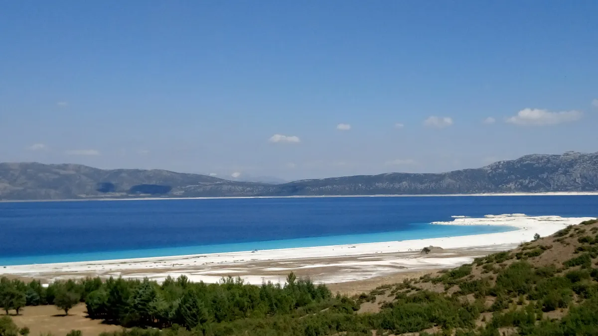 Burdur Yeşilova Salda Gölü Tabiat Parkı