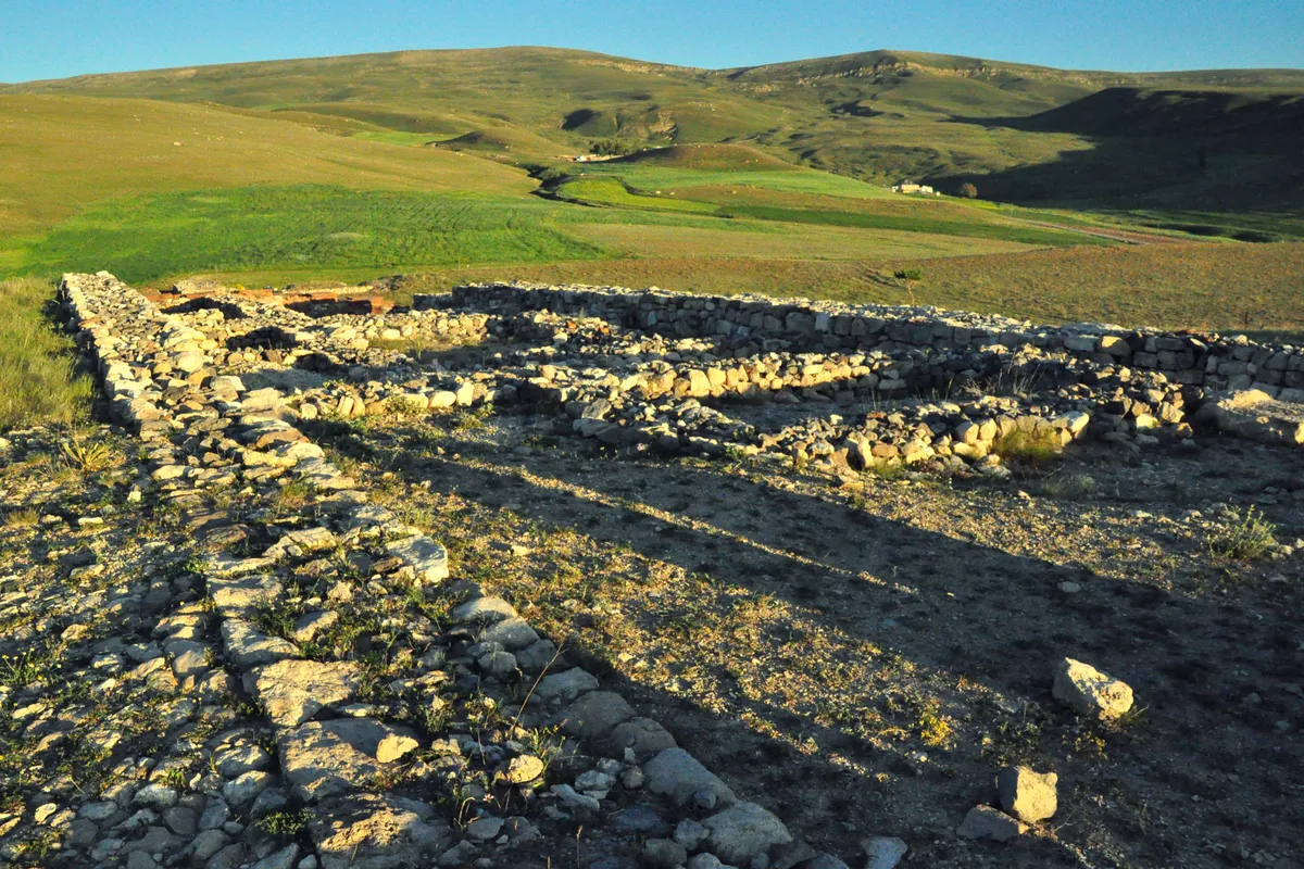 Sarissa Antik Kenti (Kuşaklı Höyüğü)