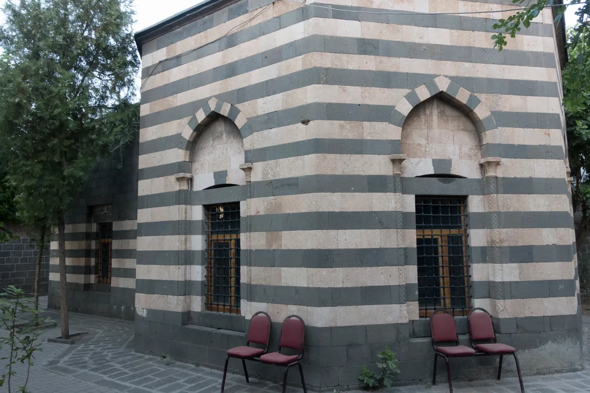 Şeyh Selim Türbesi & Külliyesi